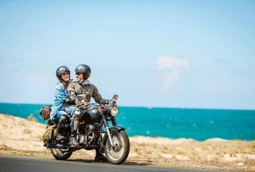 Du lịch Ghềnh Ráng Tiên Sa bằng xe máy